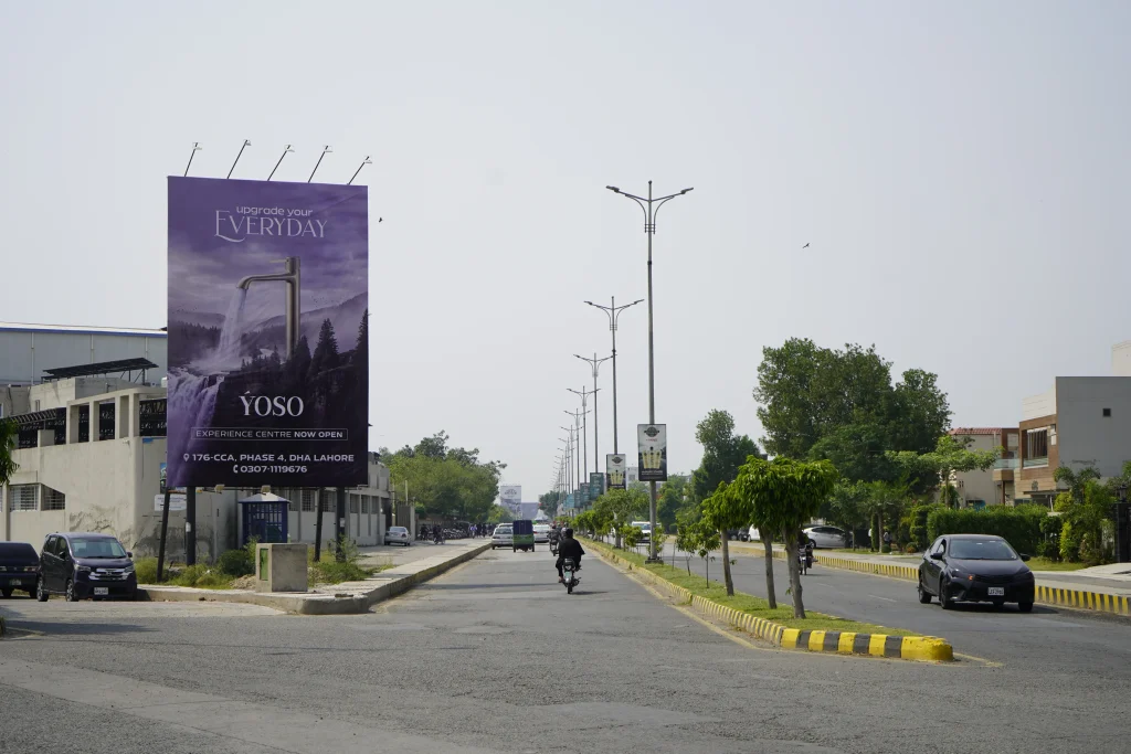 LGU Chowk (Lahore Garrison University) Phase-6