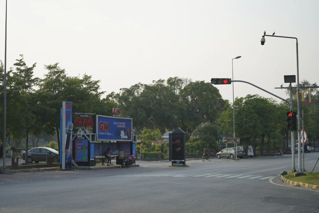 Sheeba Park Y-block Phase-3 Mc Donald’s Chock
